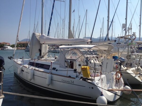 Beneteau Oceanis 34